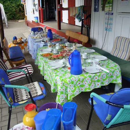 Camping Mietwohnwagen